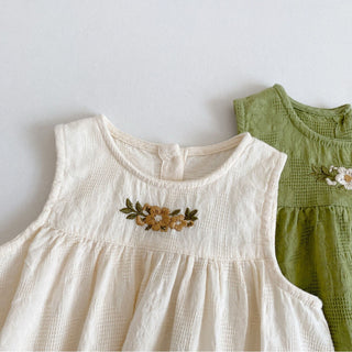 Embroidery Lily Sleeveless Dress - RYAN AND REMI