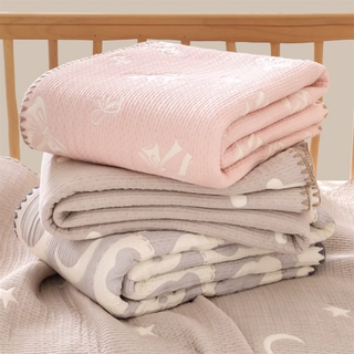 Soft Reversible Blanket